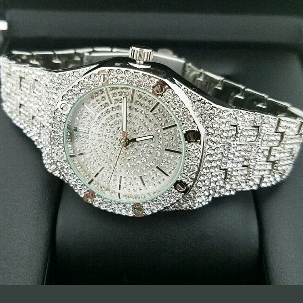 FULLY ICED OUT DIAMOND SIMULATED WATCH